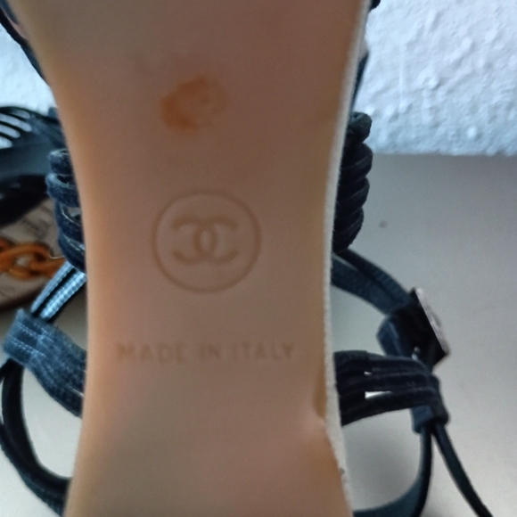 Chanel Wedges Navy blue with designs - Picture 4 of 9